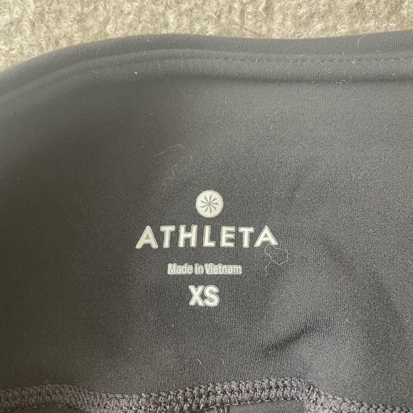 Athleta Leggings Womens XS Black Crop 3 Pair Lot Capri Yoga Pants Workout Active - Picture 4 of 13